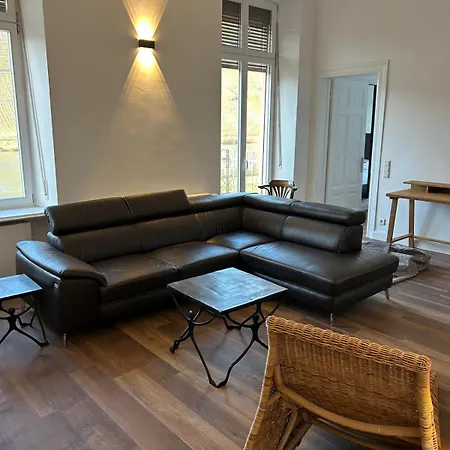 Winzervilla Kammerhof - 3x Stilvolle&geräumige Fewos Mit Moselblick, 2-12 Gäste Buchbar, Direkt Am Moselradweg Brauneberg