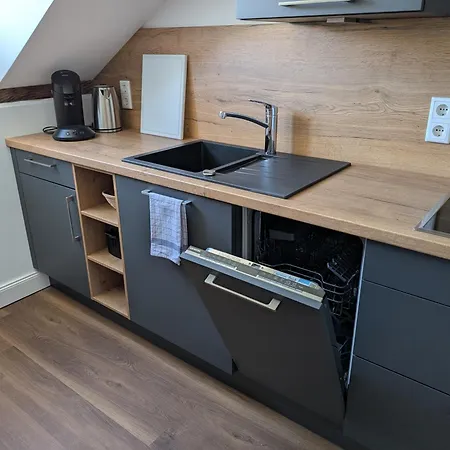 Winzervilla Kammerhof - 3x Stilvolle&geräumige Fewos Mit Moselblick, 2-12 Gäste Buchbar, Direkt Am Moselradweg * Brauneberg