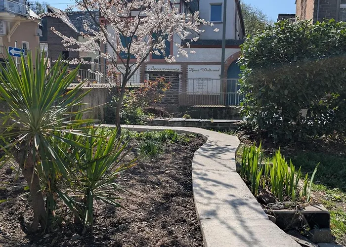 Winzervilla Kammerhof - 3x Stilvolle & Geraeumige Fewos Mit Moselblick, 2-12 Gaeste Buchbar, Direkt Am Moselradweg * Brauneberg